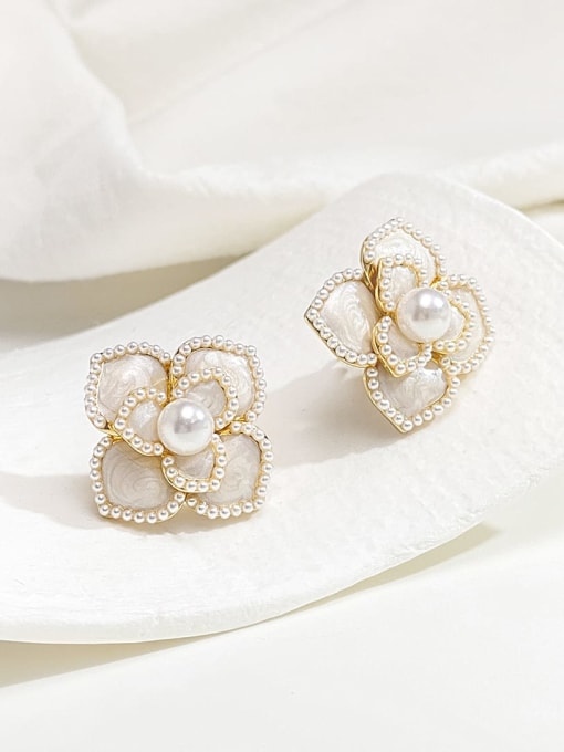 ARTINI Copper Alloy Imitation Pearl White Enamel Flower Dainty Stud Earring 0