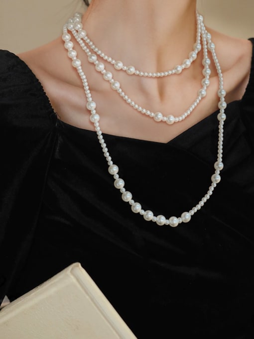 ARTINI Brass White Classic Beaded Necklace 3