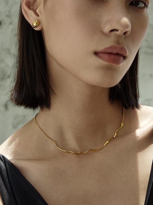 ARTINI Brass Gold Irregular Minimalist Choker Necklace 3