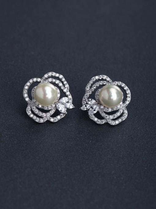 Lin Liang Micro inlay Zircon flower Imitation pearls 925 silver Stud earrings