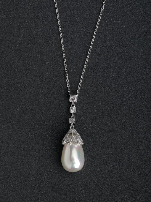 Lin Liang Micro inlay Zircon Elegant imitation pearl  925 Silver Necklaces 0