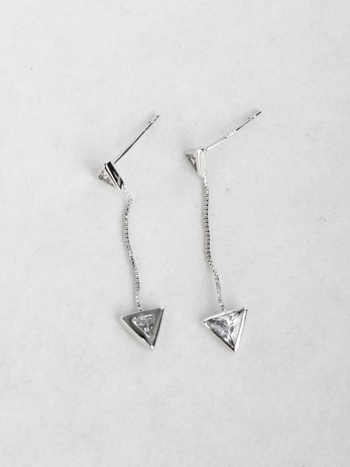 ANI VINNIE Triangular zircon earrings 1