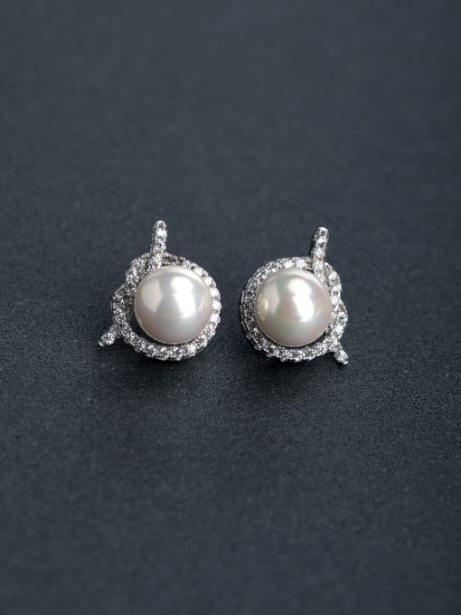 Lin Liang Elegant Imitation pearls 925 silver Stud earrings