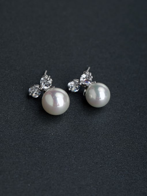 Lin Liang Micro inlay Rhinestone Bowknot Imitation pearls 925 silver Stud earrings 0
