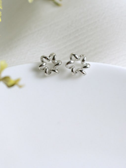  Flower style with Silver-Plated 925 Silver Studs stud Earring 1