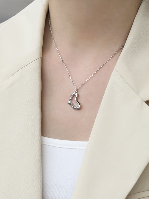 925 Sterling Silver Hollow Heart Minimalist Necklace - 1000249920